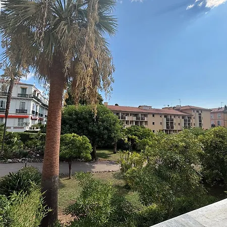 아파트 T3 Center Menton- Parking 멍똥