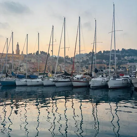 T3 Center Menton- Parking Apartamento